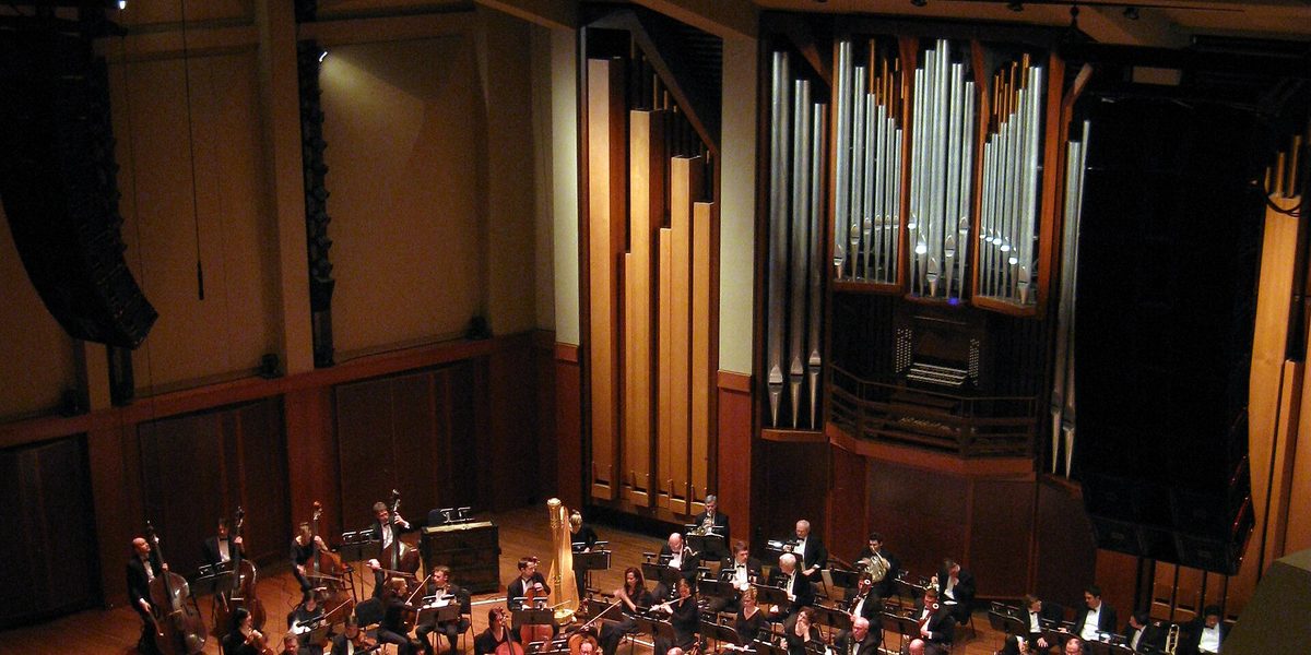 Performing Arts Season Subscriptions vs Single Tickets