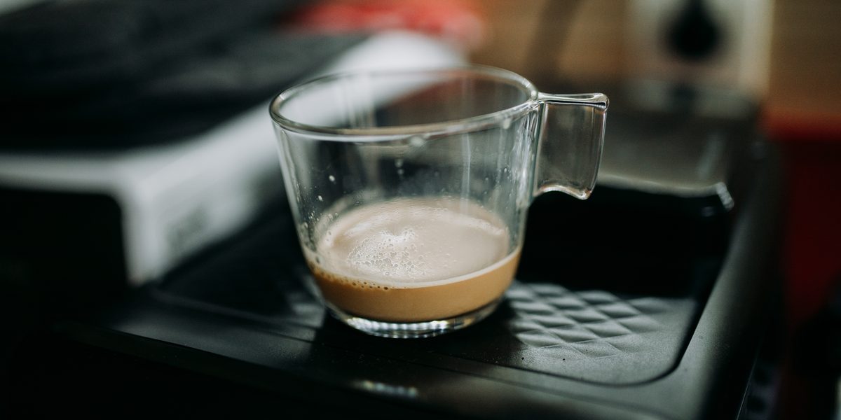 Loose-Leaf Tea vs Tea Bags: An Honest Verdict on What the Upgrade Really Buys